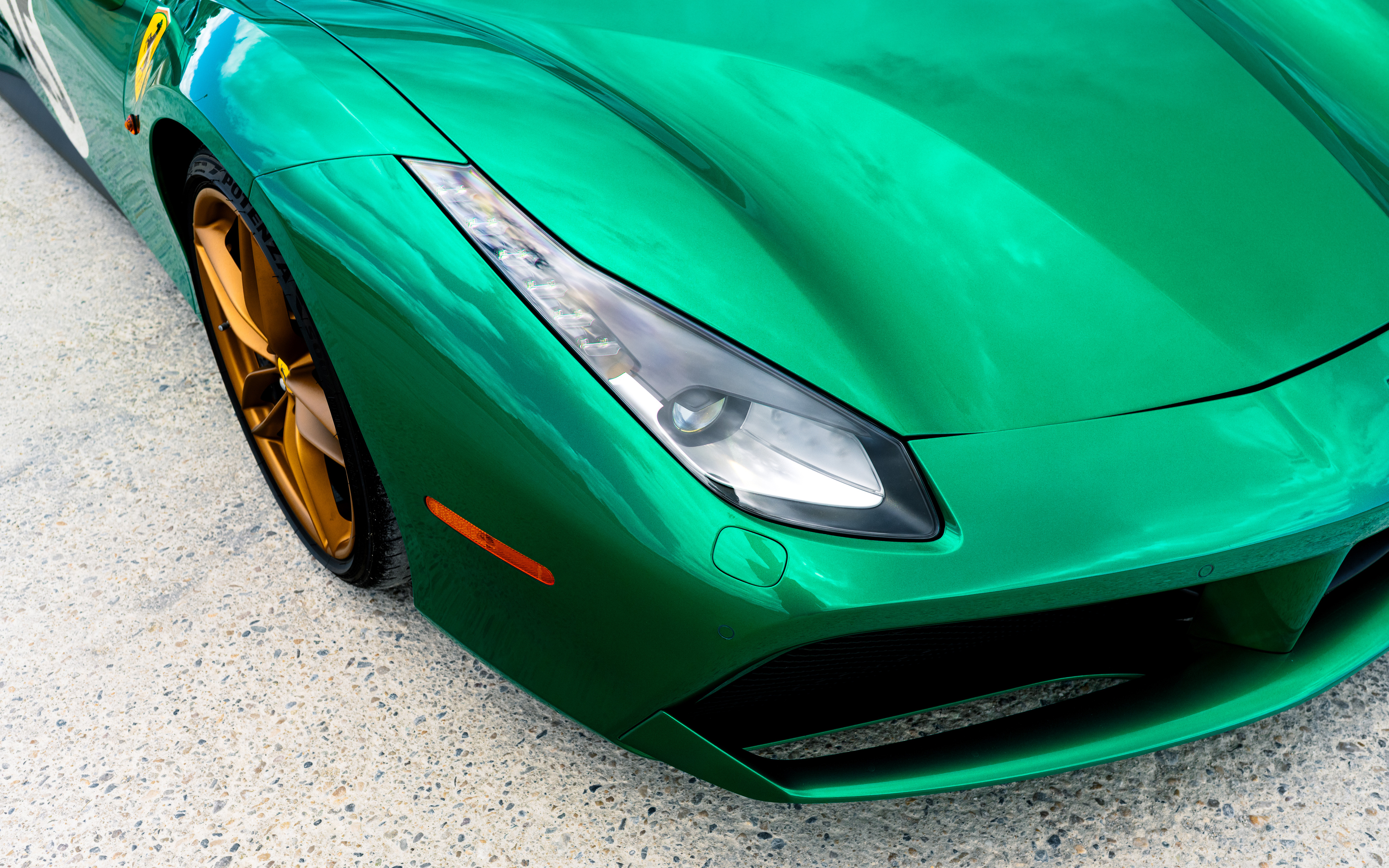 Ferrari 488 GTB "The Green Jewel"新车