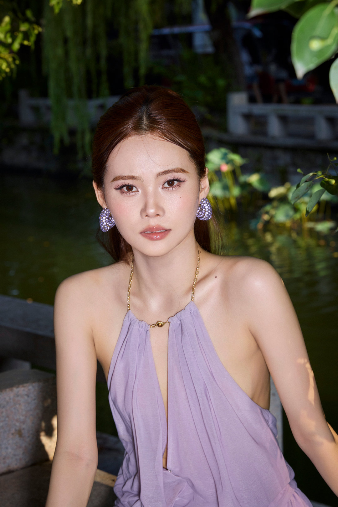井迪J粘豆包的追光日记 紫色有劲儿也有韵味   出发图美到失语
