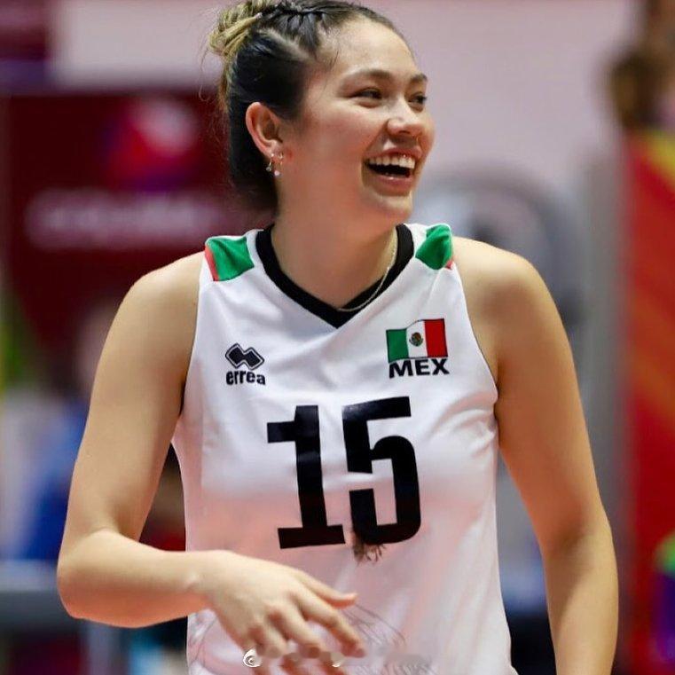 【25-0就是她干的】🇲🇽☄️ 墨西哥二传手保拉·里维拉在第三局中发球25次