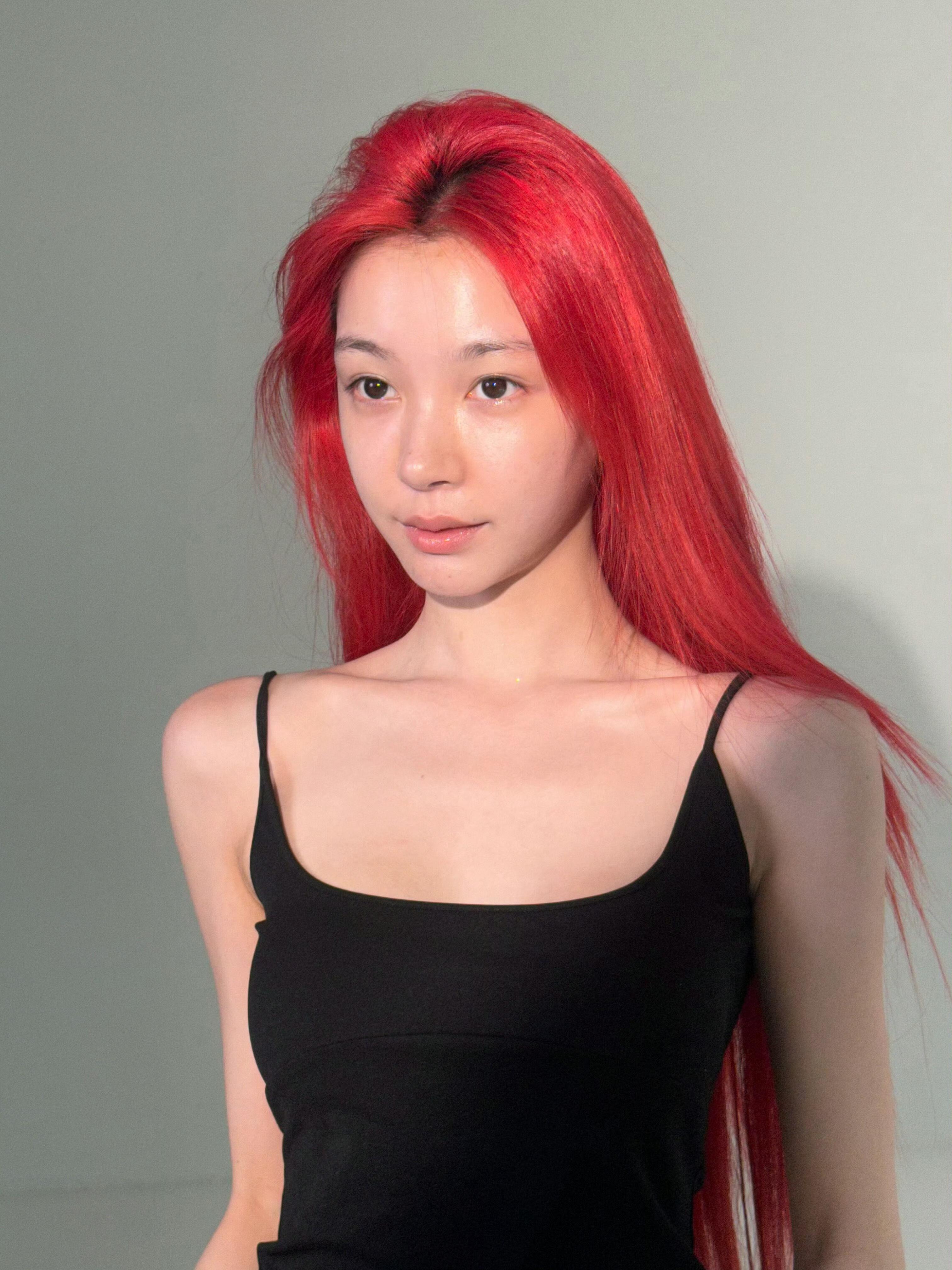 易梦玲如今的素颜状态也很能打，早就可以摆脱普女这个称号了吧。 