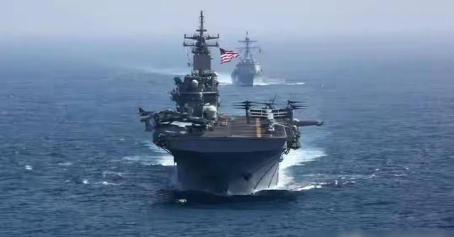 伊朗的导弹呢？真不是伊朗的导弹没用，而是美军现在摆的根本不是两艘驱逐舰的阵势，明