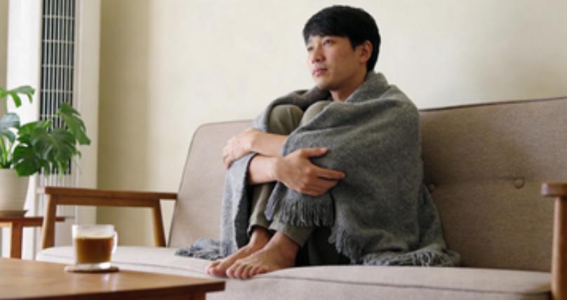 风热感冒好转快不快，不靠猛喝凉水，医生：关键在这2点



“你看我这风热感冒，