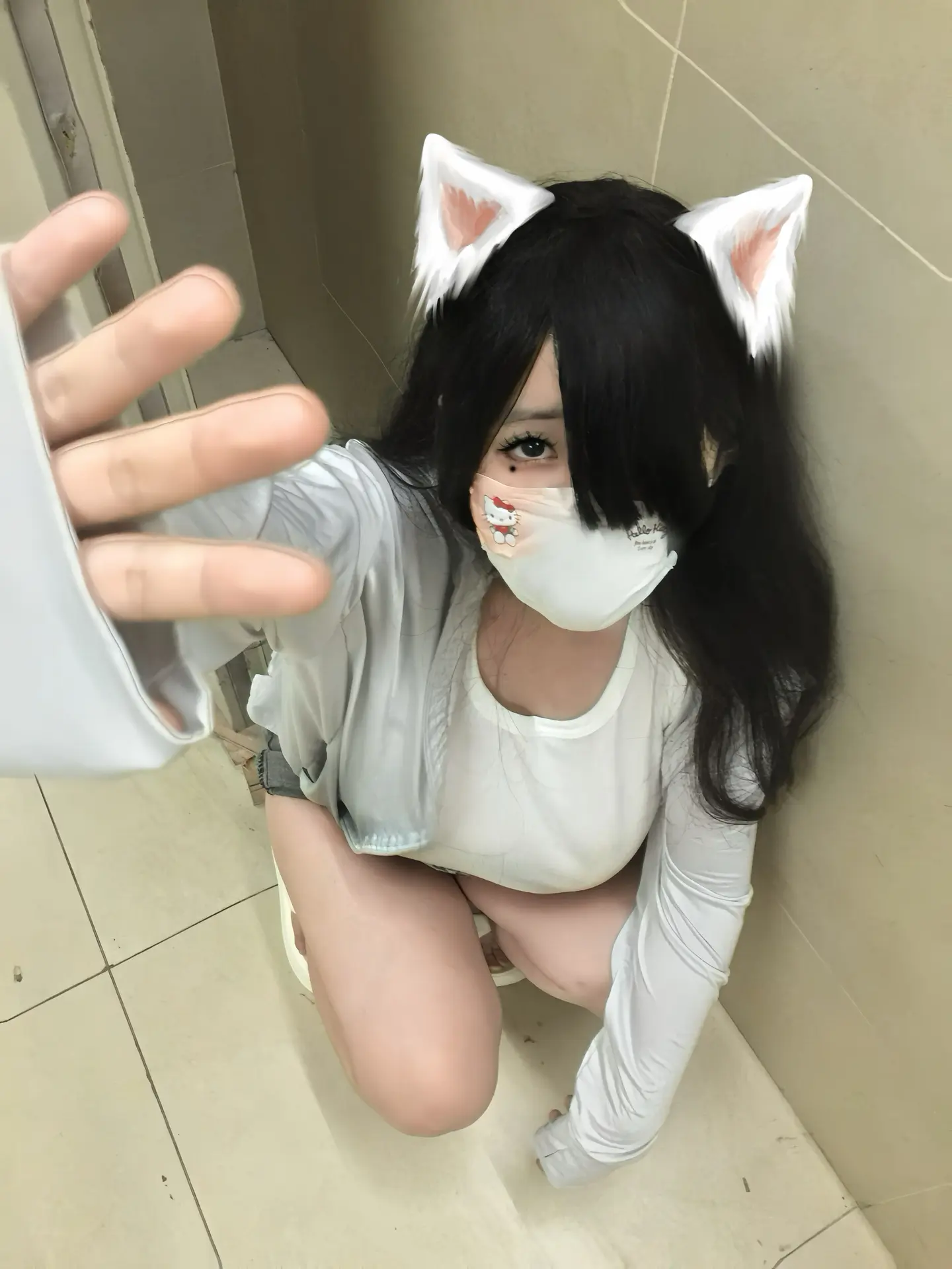 你说网络是虚拟的 但我们的爱不是