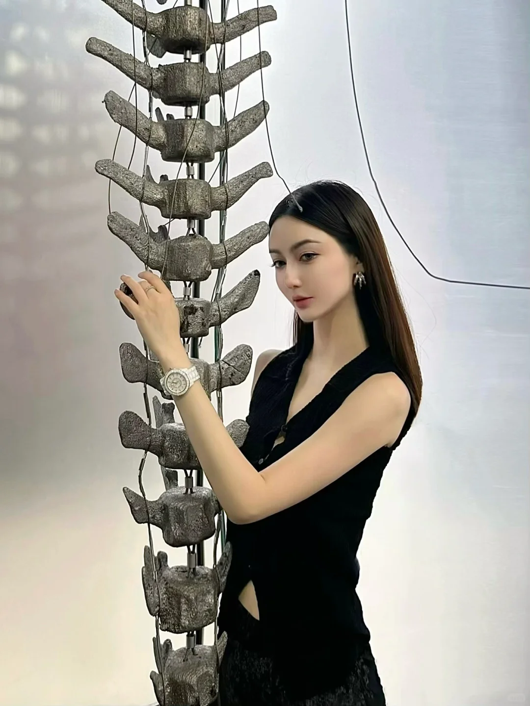 北京看展｜“废墟之上，险境求生