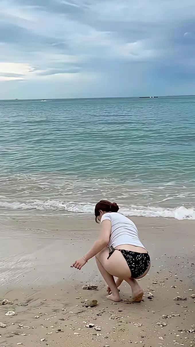 公认的养眼小技巧：多吹吹海风～