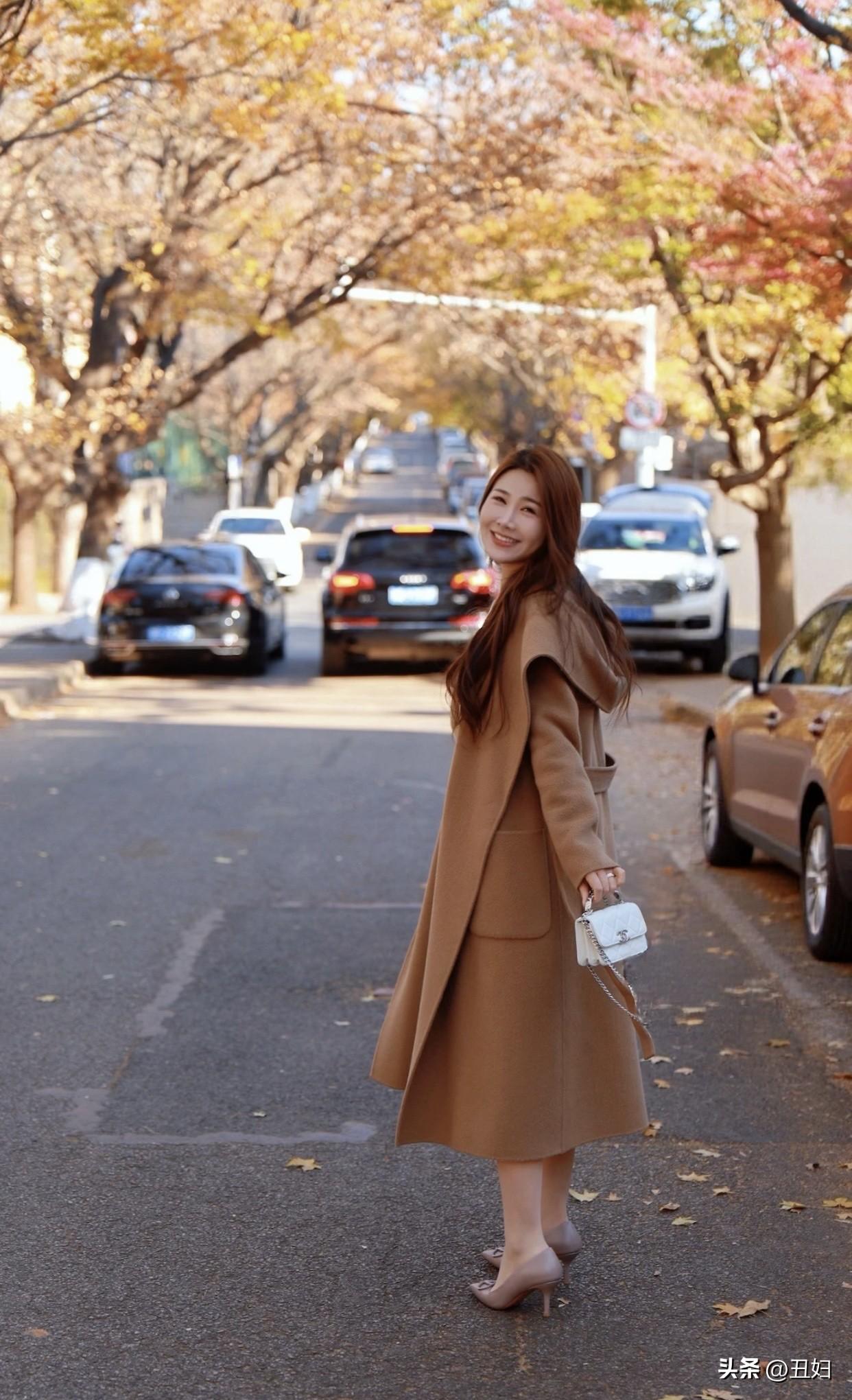 人生怎样才快乐保持乐观的心态，积极面对困难。