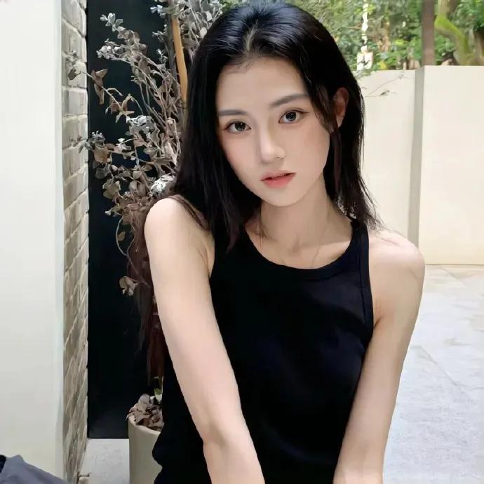 情人关系里、对男人最残忍的事莫过于，她跟你热烈的“发生关系”在一起6-12个月，