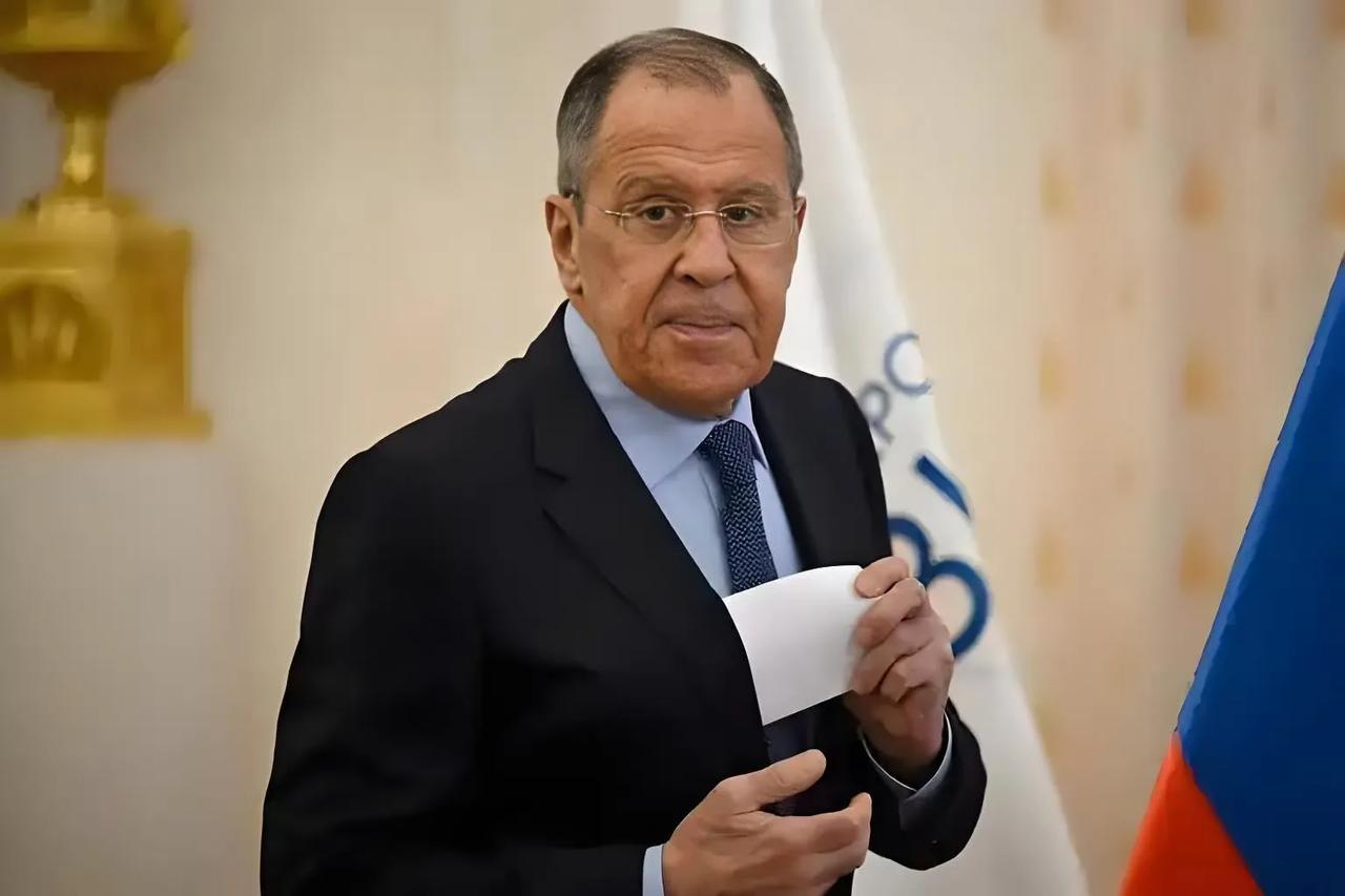 拉夫罗夫：不同意特朗普团队提出的停战协议。

特朗普团队提出俄乌战争停火条件：