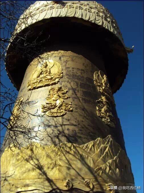 现在赡养老人超出子女的能力了
曾经我以为，照顾父母是天经地义的本分，咬牙也要撑下