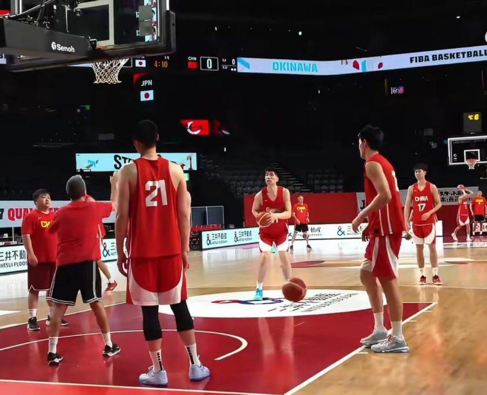 世预赛中国男篮今日迎战日本队🏀世预赛中国男篮迎战日本队北京时间2月26日18时