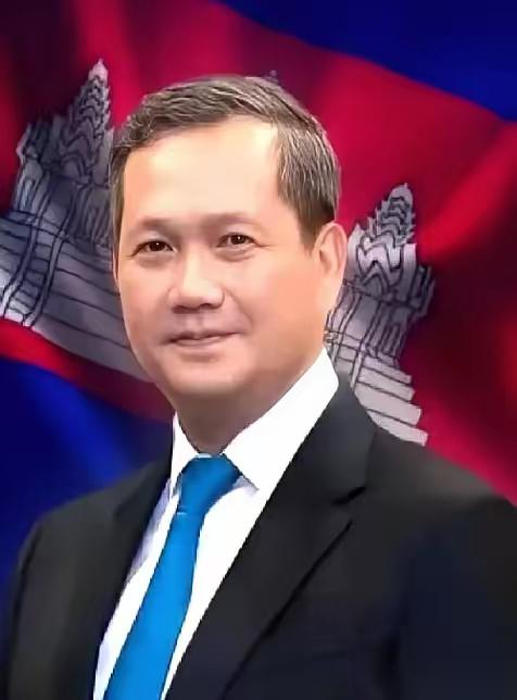 就在柬埔寨把目光投向美国，指望那边能拉自己一把的时候，中国的无人机，已经悄悄飞进