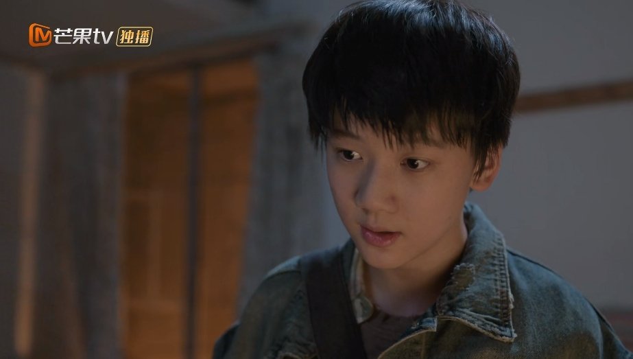 小女主和婧仪有点像，犟种感。小男主和威龙就不怎么像了。 