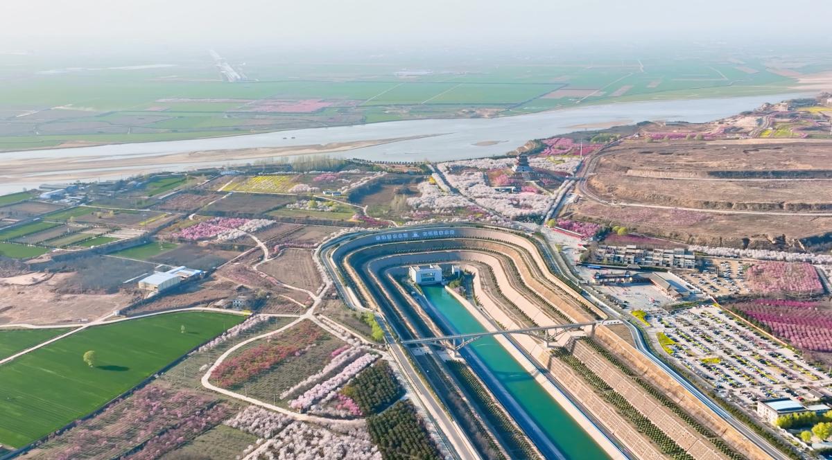 2026年“世界水日”“中国水周”暨“母亲河与南水北调”科普宣传活动在河南郑州启动