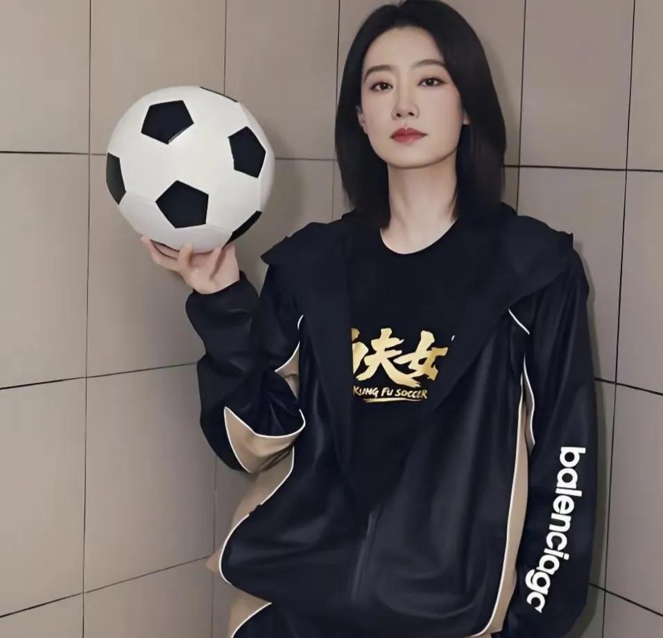 果然免费的最贵，《功夫女足》最大赢家，就是零片酬出演的张小斐
说起《功夫女足》这