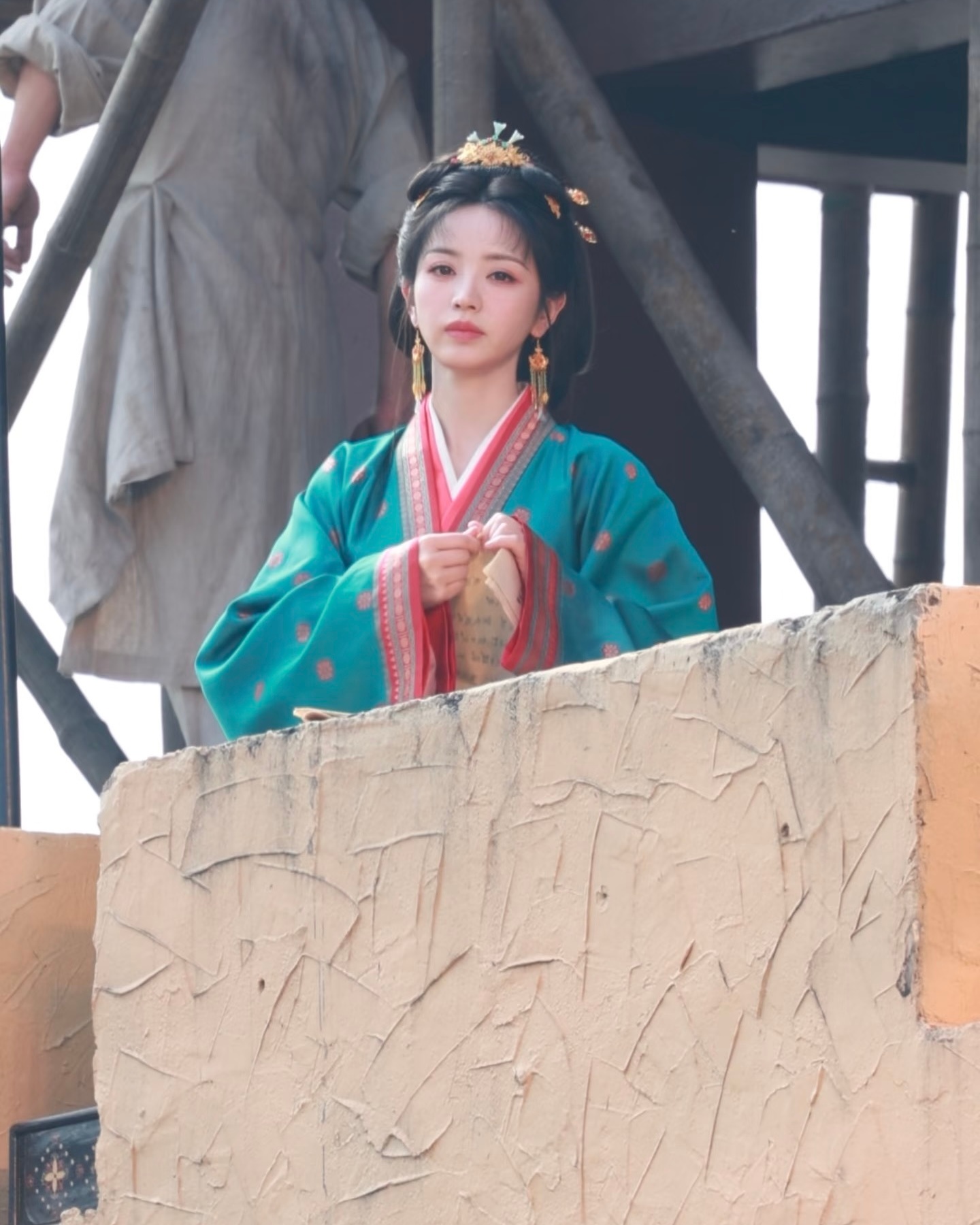 每天都被这个田曦薇漂亮到了田曦薇嫁金钗