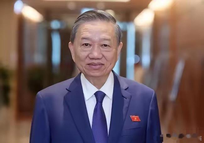 苏林真的是人才，买俄罗斯的武器很贵，买中国的武器没面子，于是他突发奇想，直接买印