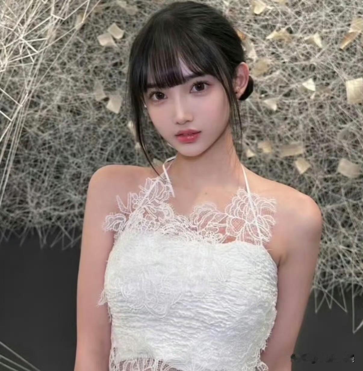 林俊杰女朋友，不忍了！
 
6月11号下午，林俊杰女朋友七七突然冲上热搜，原因是