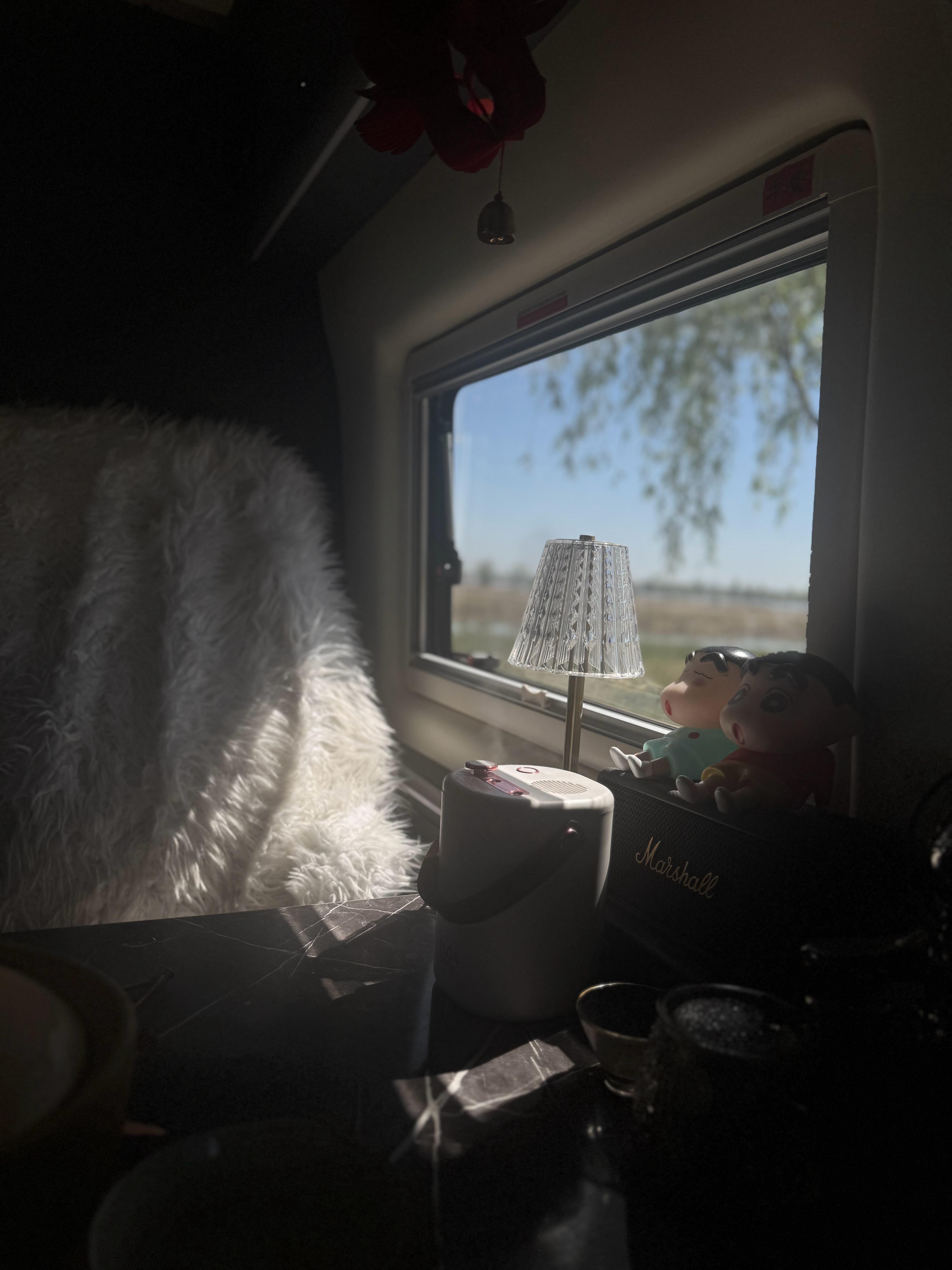 幸福是什么。这就是。简简单单，安安静静。我和我在一起。汪靓芬的女性活法