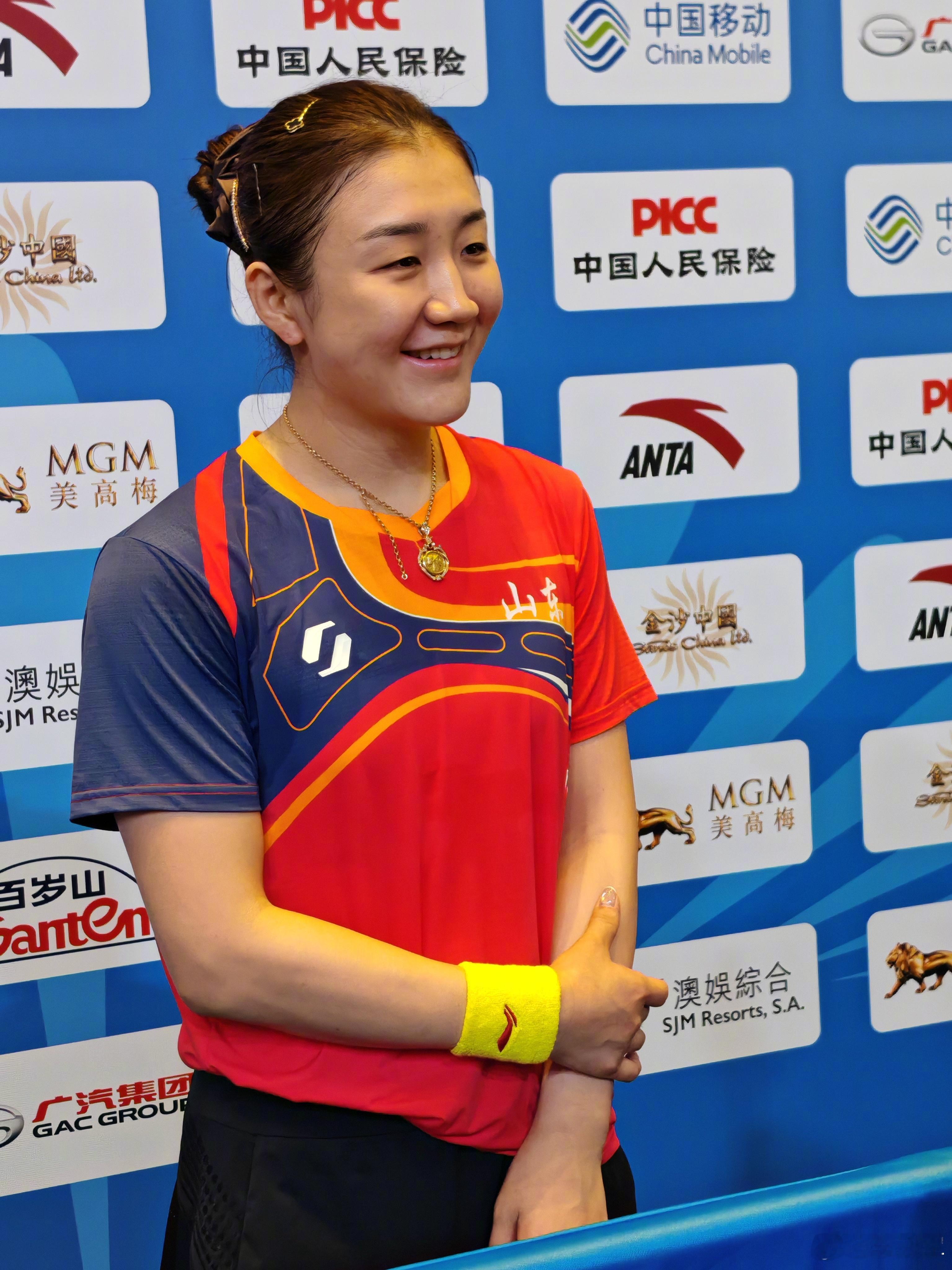 混采区，陈梦接受媒体采访！