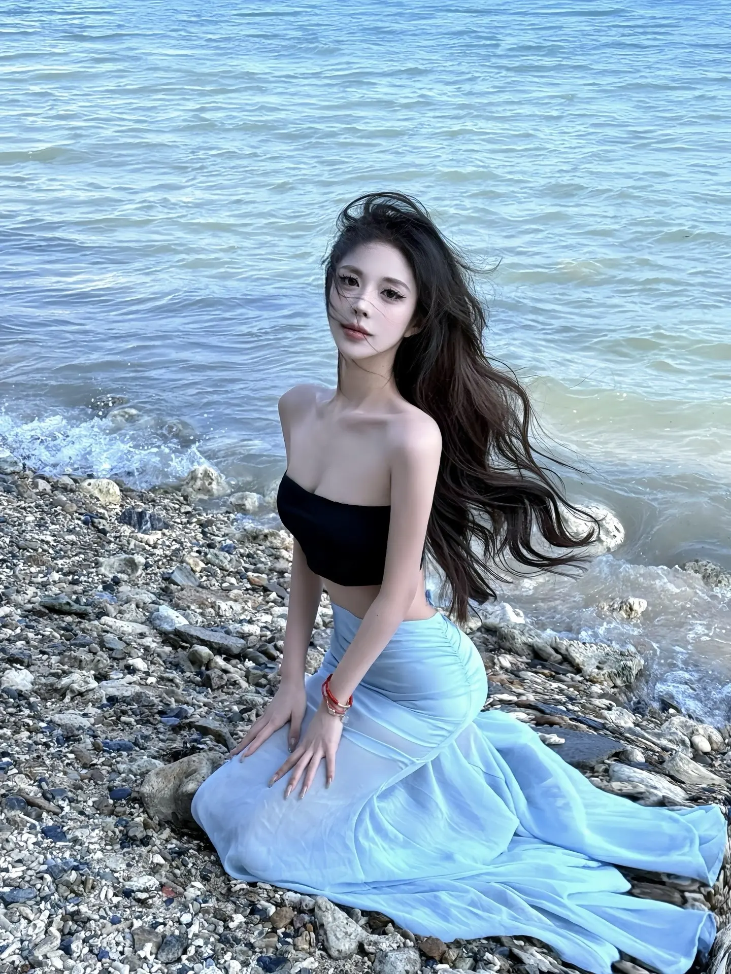 谁许你天上人间 谁同你恨海情天