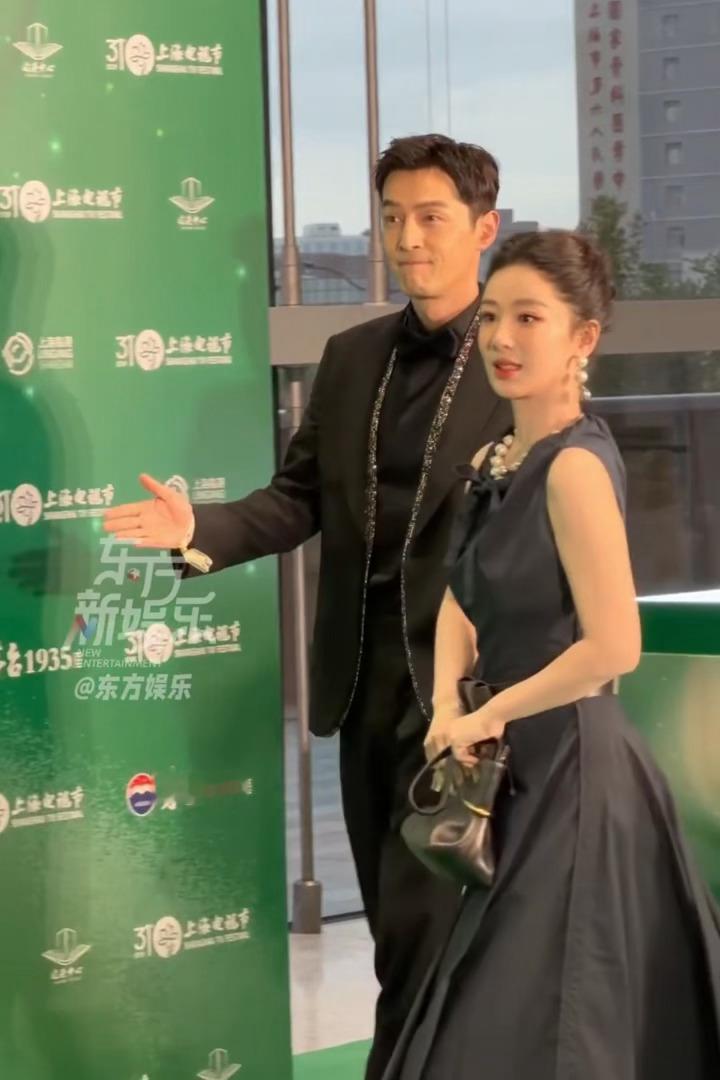 我们生命树师徒组和大家庭真的好美萌～🥰杨紫主动让C位