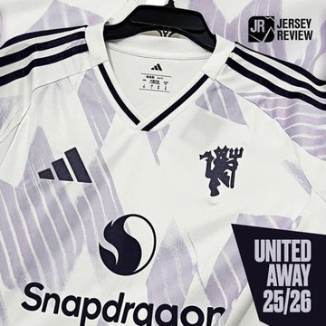 📸 - 曼联 25/26 赛季客场球衣新照片[IG/jerseyreview]