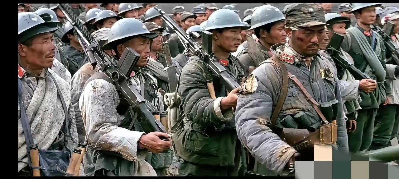 当年“血战台儿庄”，一举打破了日军不可战胜的神话，捷克式轻机枪（图中看中国军队捷