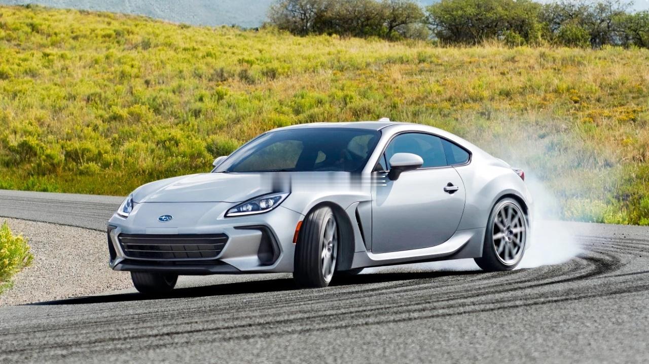 BRZ 2.4为啥上不了北京牌啊？？？记得是能上北京牌的啊~~~