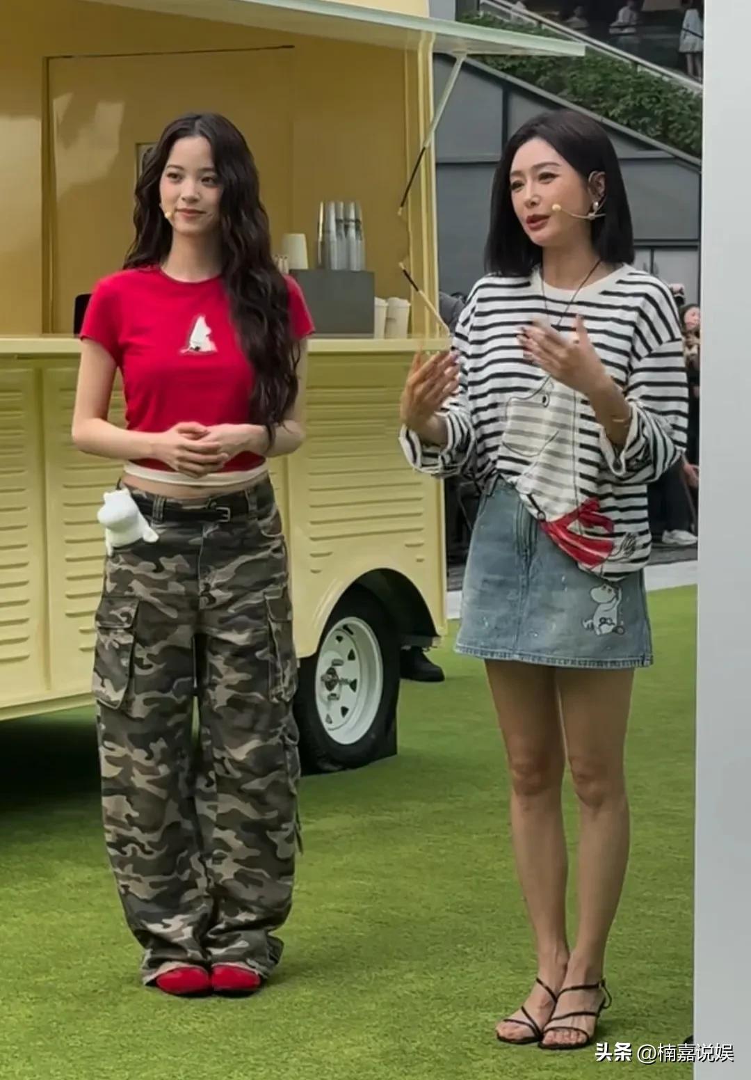 秦岚现身深圳万象天地出席活动，真人看着好温婉，知性又漂亮，天生的大家闺秀感。
怪