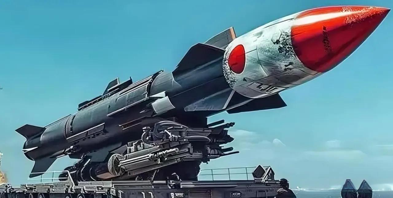 日本境外发射导弹 军国主义獠牙彻底暴露
 
日本就是偏居一隅的弹丸小国，格局狭隘