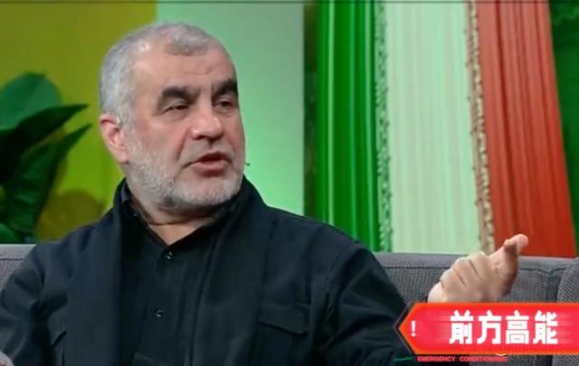 当地时间13日，伊朗伊斯兰议会副议长尼克扎德表示，伊朗原本准备将450公斤浓缩铀