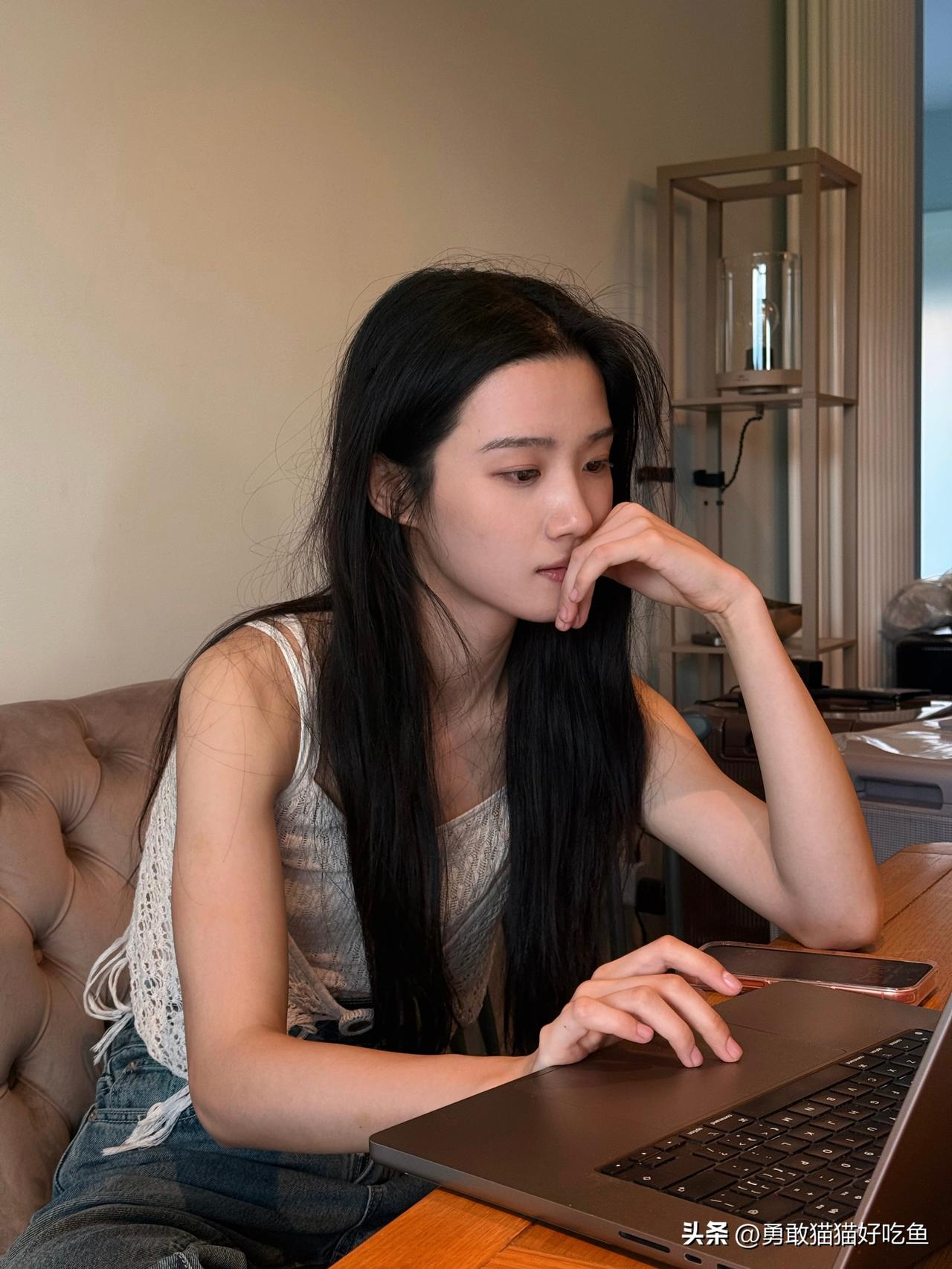 卢昱晓分享图片