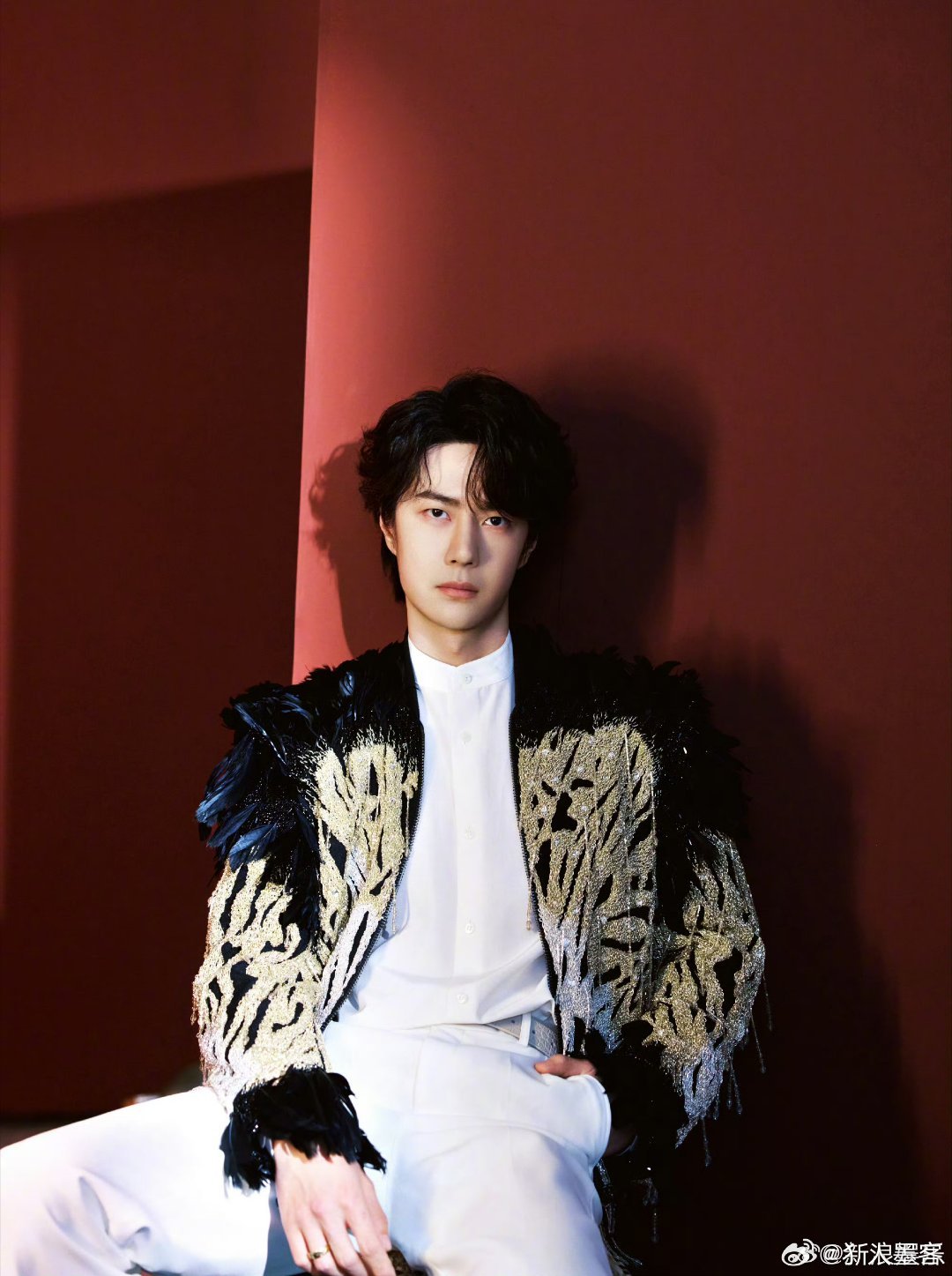 王一博微博改名这次是艺人王一博！不是组合成员！ 