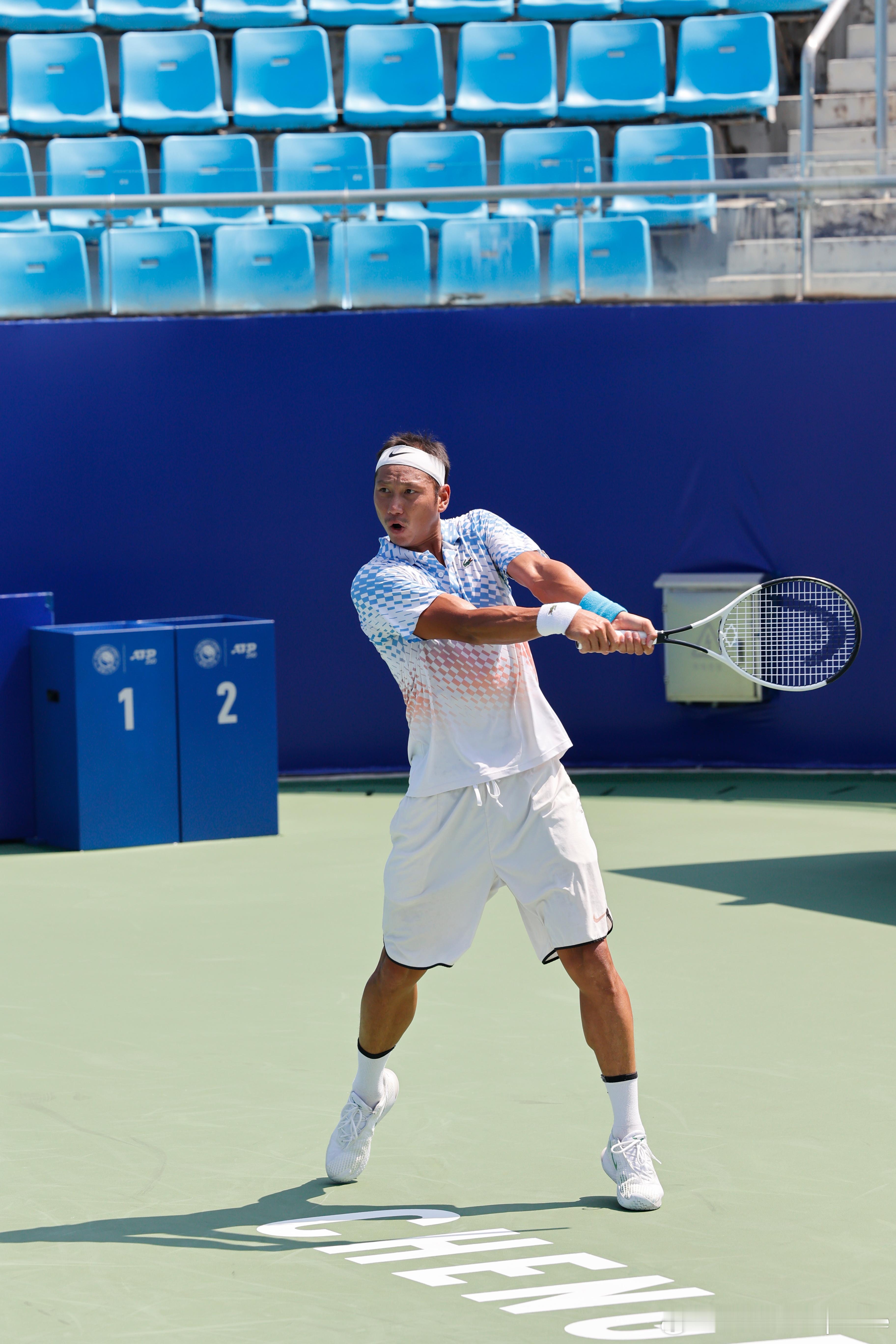 【ATP挑战赛】🇨🇳深圳CH100男单半决赛🇨🇳柏衍4-6/0-6 🇫
