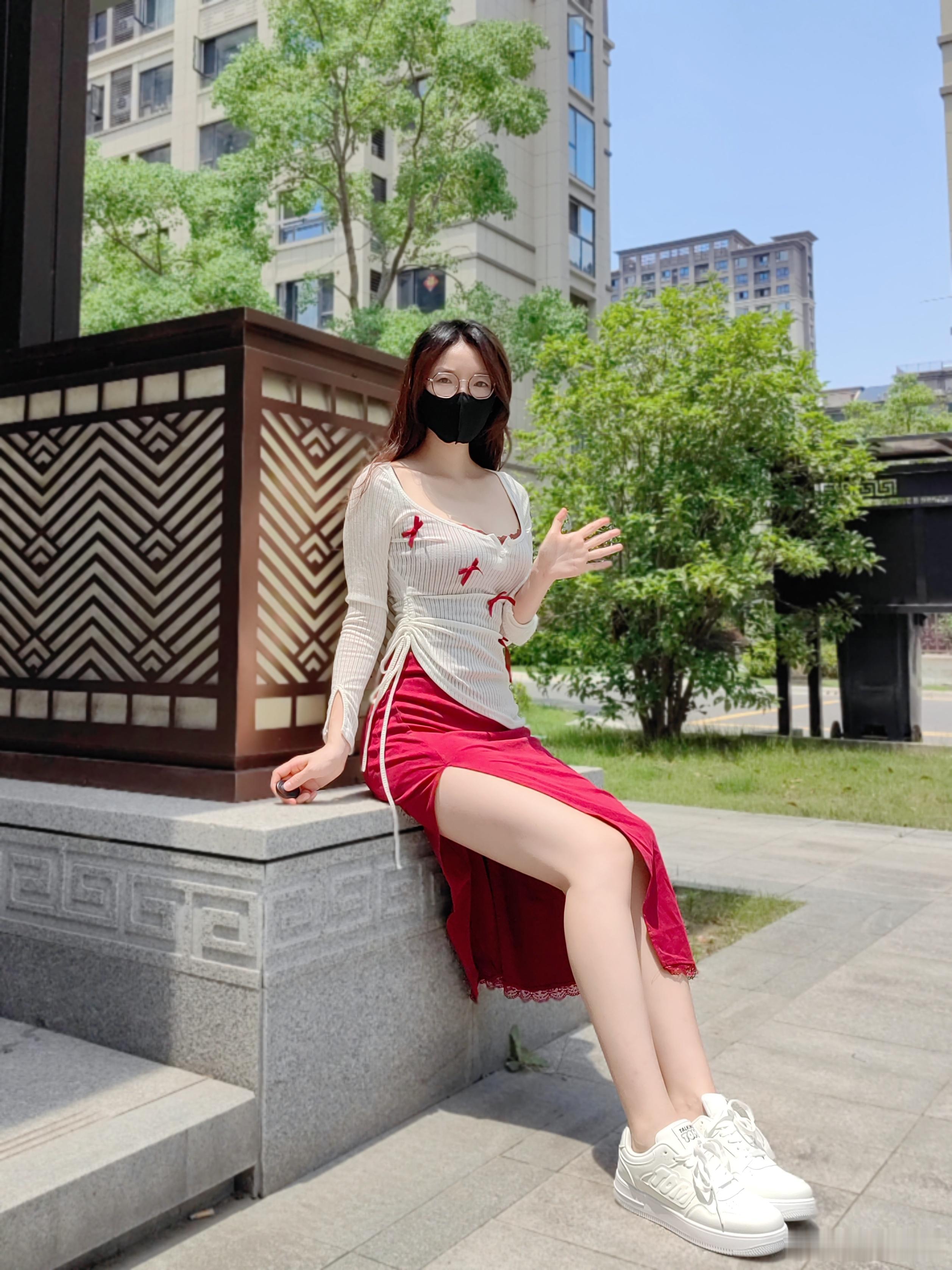 很热 ​​​