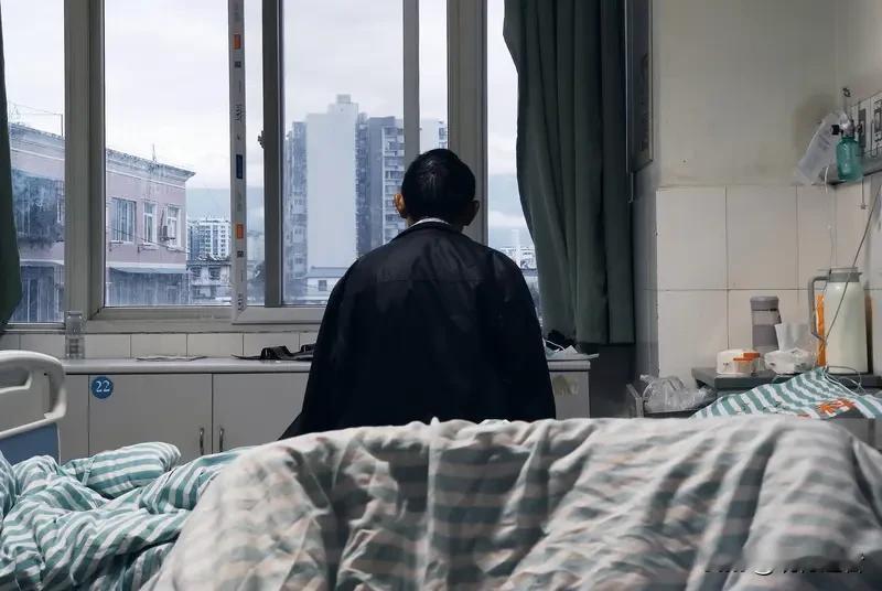 上海有位患癌父亲，教导女儿勇敢直面别离。尽管生命只剩三到六个月，他却出奇地平静。