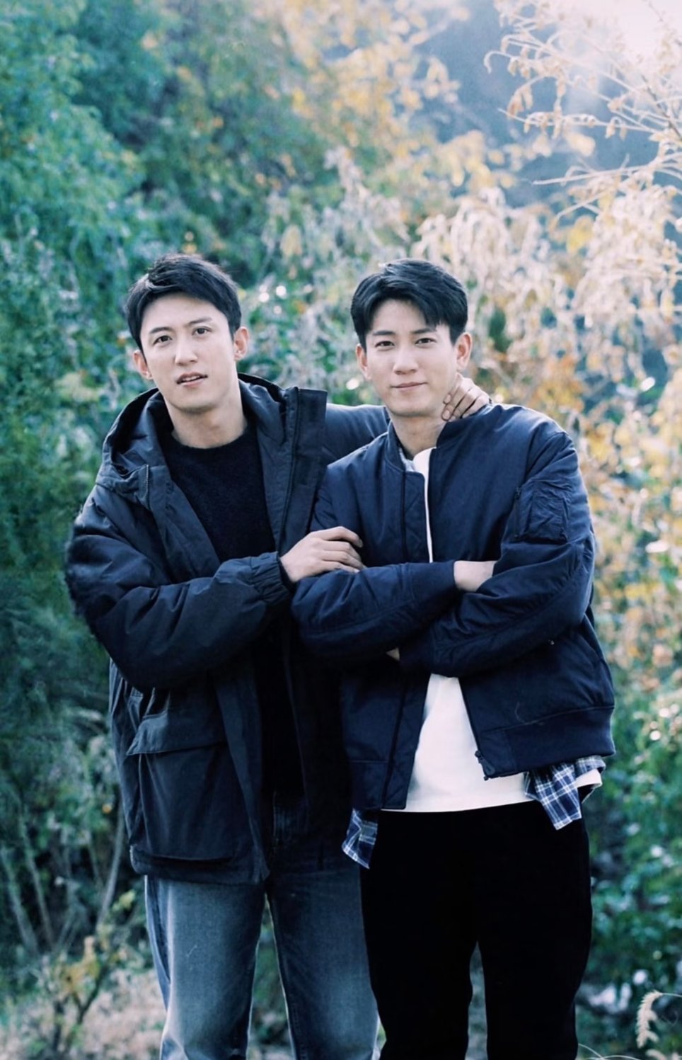 黄景瑜王玉雯苏晓彤王子奇内娱关系网也太复杂了！王玉雯探班王子奇，转头却上了黄景瑜