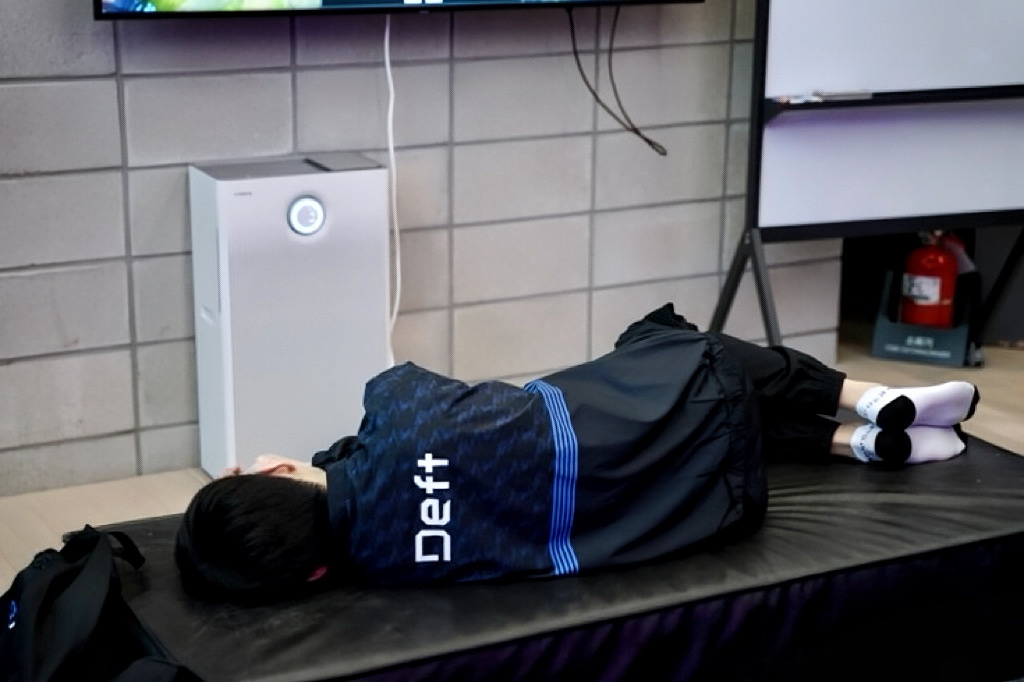🪖D-150反着睡 
