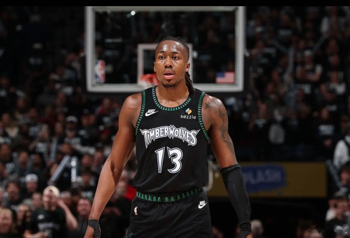 NBA季后赛 森林狼赛季落幕 5月16日讯 季后赛次轮较量落幕，森林狼2-4不敌
