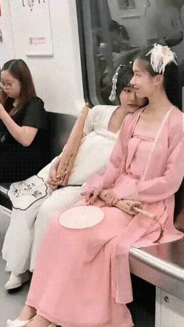 有点儿郭襄的调皮劲儿