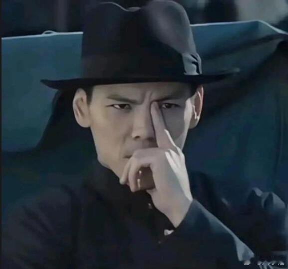 #终于知道向佐在模仿谁了##向佐想要的是这种感觉吗# ​要不说网友们就是眼尖呢哈