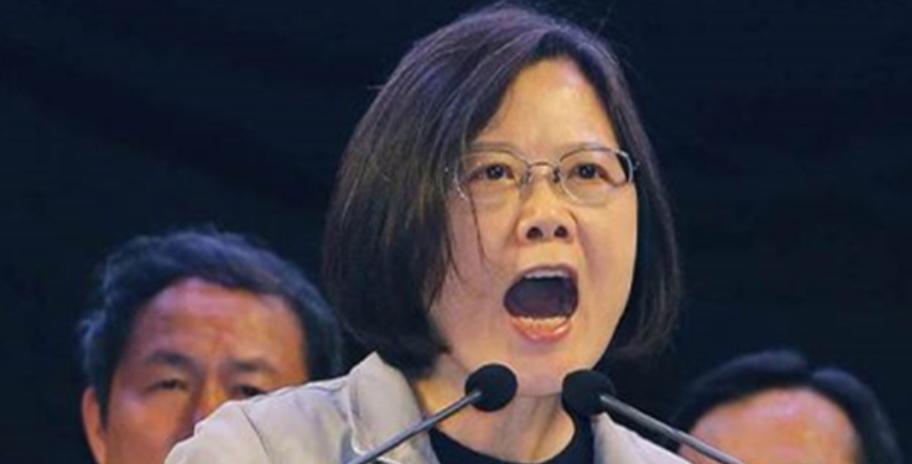 正在欧洲窜访的蔡英文突然发声“如今台湾每天都在遭受‘邻居’的‘威胁和压力’！”这