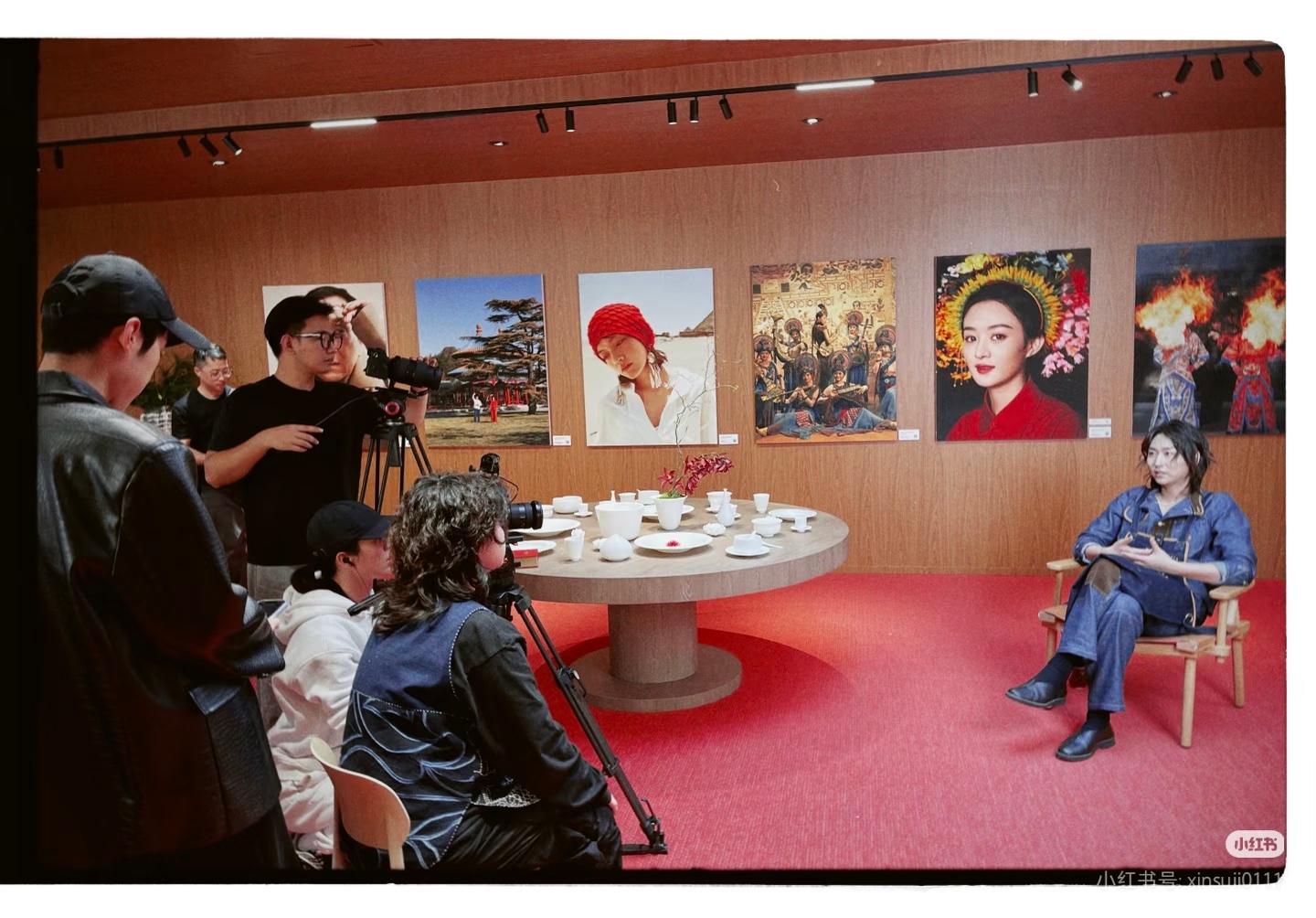 最新一季的MIXTURE采访可以看出上城士创始人伦思博对赵丽颖簪花杂志非常满意了