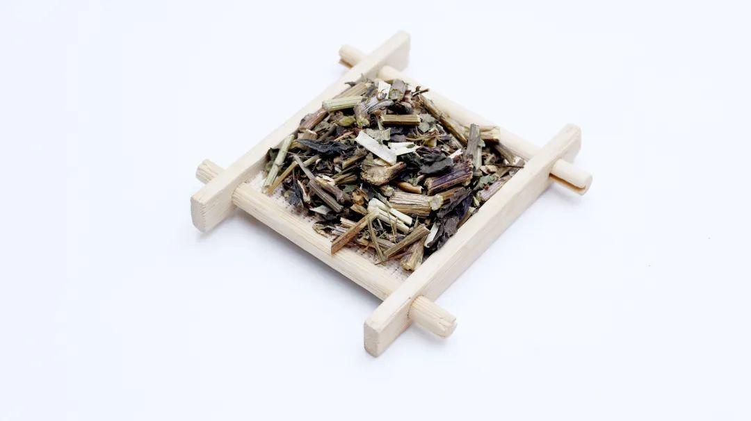 一个十分奇妙的中药，是老百姓的消炎药，将瘙痒、眼疾一扫而光

《神农本草经》未记