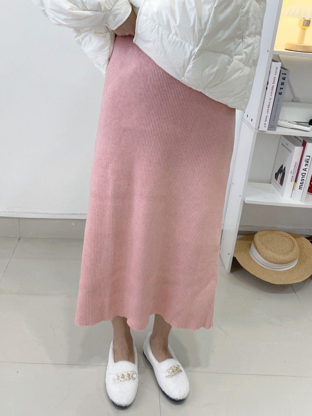 #双十一第二波# 11/10   20：00   经典百搭款针织半裙，我们家这条