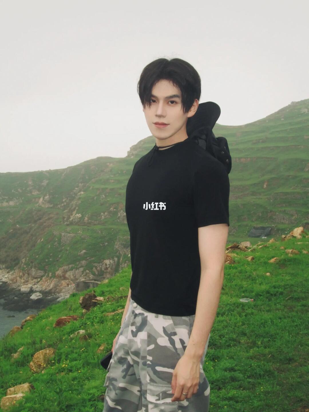 人就应该待在没有天花板的地方