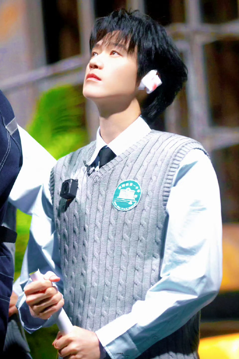 魏大勋扇鸡 魏大勋一句扇鸡直接逗笑全场，也太会整活了，综艺效果直接拉满你好星期六