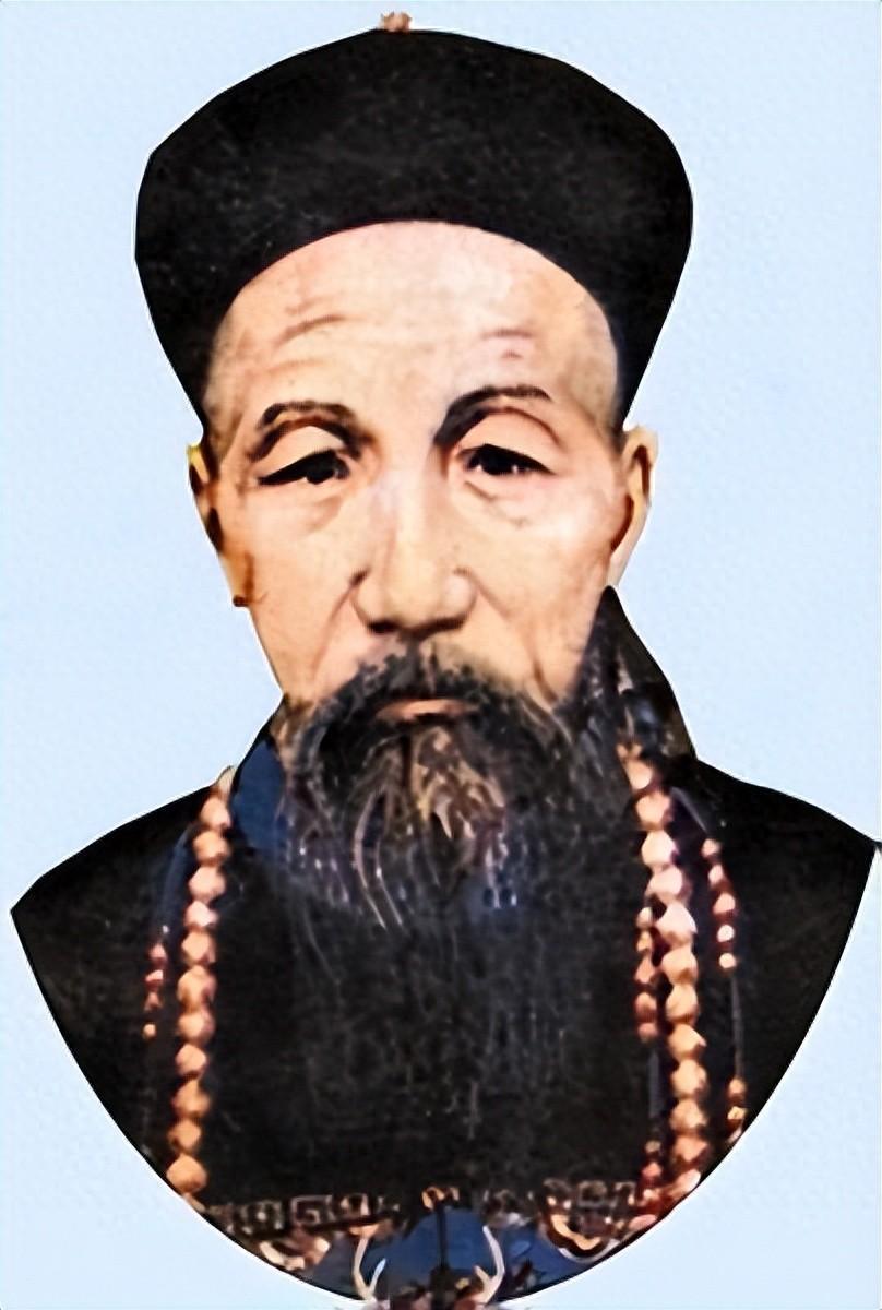 曾国藩小时候家中的佣人偷吃鸡蛋，他想出了一办法，立刻人赃并获
曾国藩小时候，家里