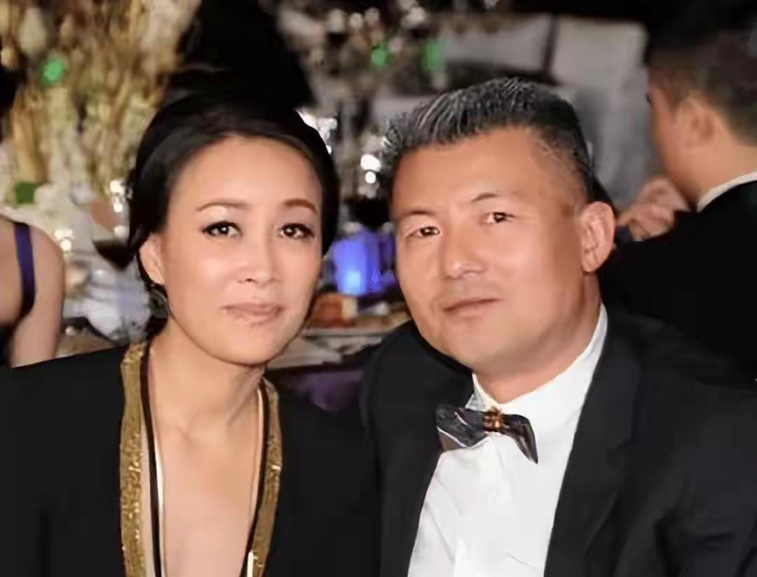 【那英发声】
邻居，带邻居回家
关系真好，这样好邻居真是亲如一家人，要不说远亲不