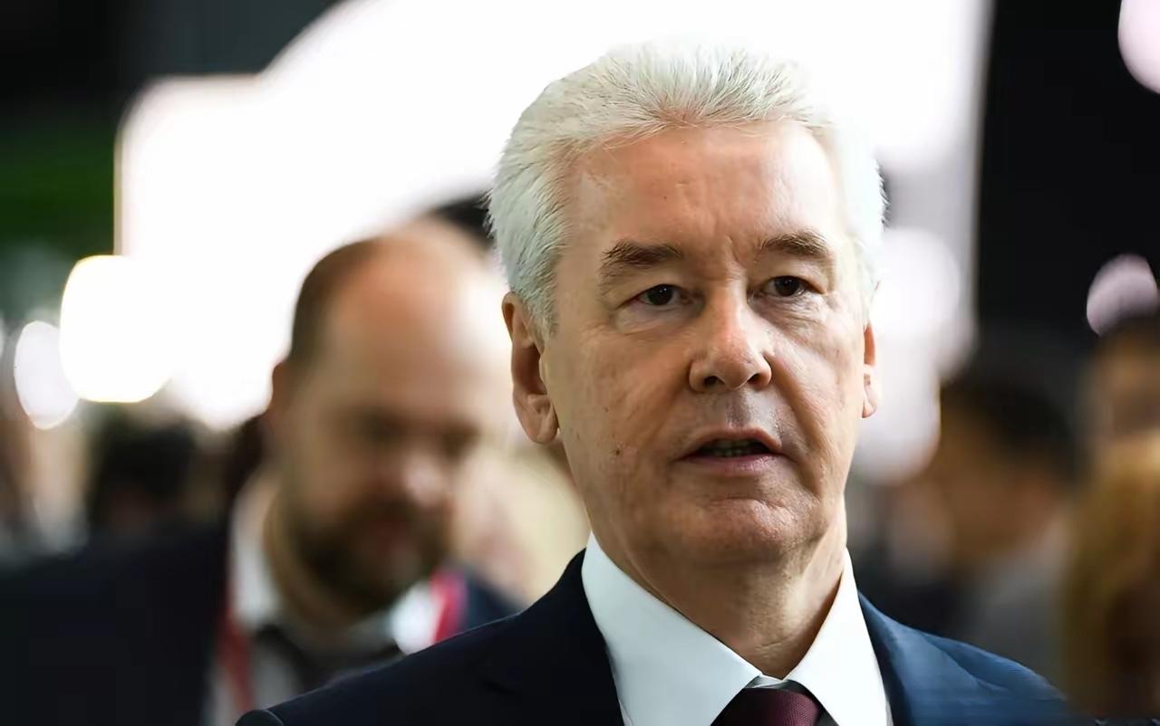 莫斯科市长：该市各行各业均存在人员短缺，缺口高达50万人。

莫斯科时间2025